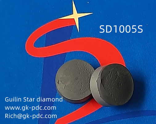 De perzik vormde Polycrystalline Diamond Compact voor de beetjesoem van de ankerboor